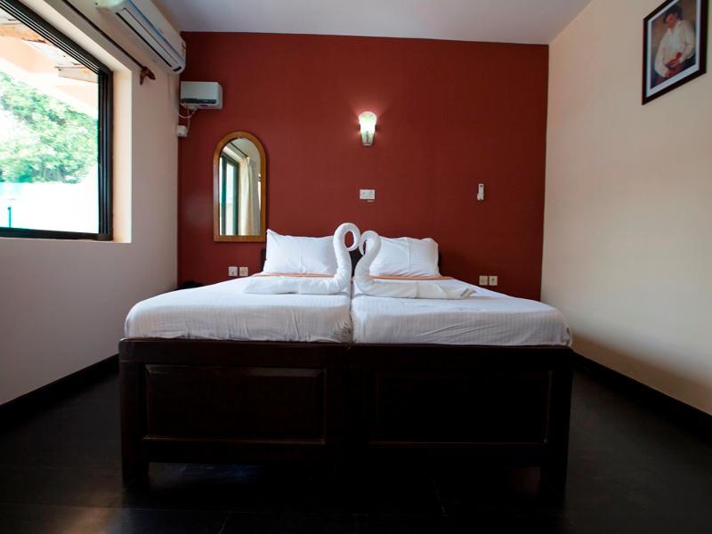 Serenity By The Sea Beach Resort Candolim Buitenkant foto